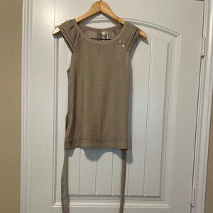 Vero Moda top, size S, 100% organic cotton, tan - coffee latte